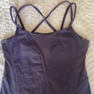 Lululemon cross back tank - lavender - size 8